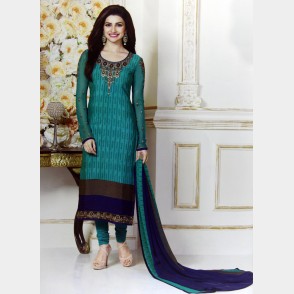 Vinay’s Royal Crepe, Classical Shalwar Kameez and Dupatta in soft Silk